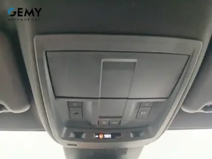 Photo 19 Peugeot 3008  Hybrid 136 e-DCS6
