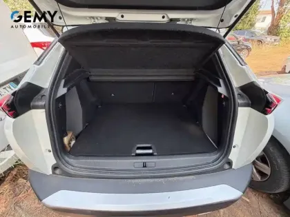 Photo 5 Peugeot 2008  PureTech 130 S&S BVM6