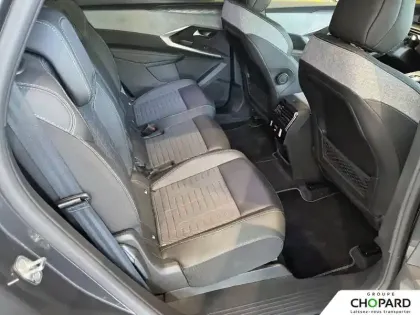 Photo 10 Peugeot 5008  Hybrid 145 ch e-DCS6