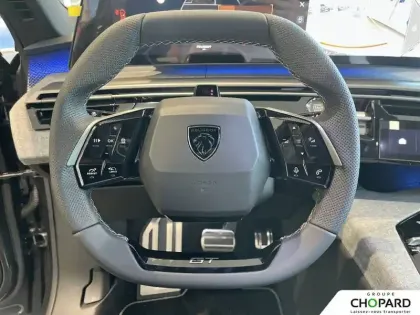 Photo 15 Peugeot 5008  Hybrid 145 ch e-DCS6