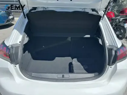 Photo 5 Peugeot 208  Electrique 50 kWh 136ch