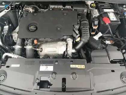 Photo 15 Peugeot 308  SW BlueHDi 130ch S&S EAT8