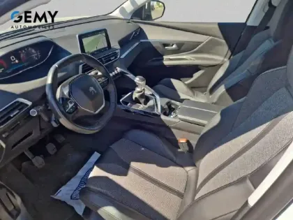 Photo 8 Peugeot 3008  Puretech 130ch S&S BVM6