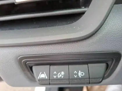 Photo 41 Renault Clio  SCe 65