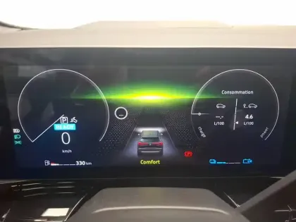 Photo 25 Renault Austral  E-Tech hybrid 200