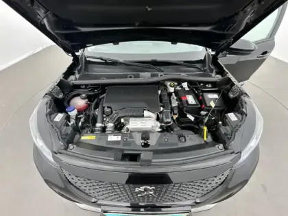 Photo 19 Peugeot 2008  PureTech 130 S&S BVM6