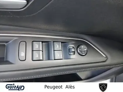 Photo 12 Peugeot 3008  Hybrid 225 e-EAT8