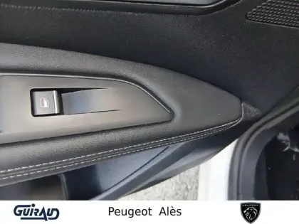 Photo 13 Peugeot 3008  Hybrid 225 e-EAT8