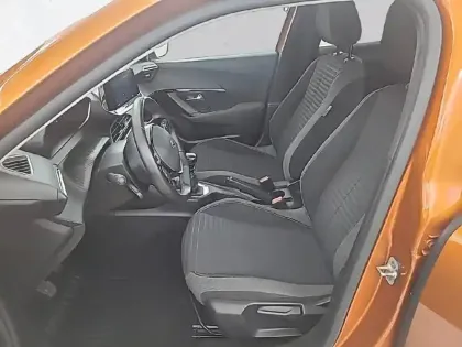 Photo 10 Peugeot 2008  BlueHDi 110 S&S BVM6
