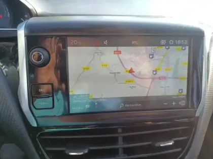 Photo 14 Peugeot 2008  1.2 PureTech 110ch S&S EAT6