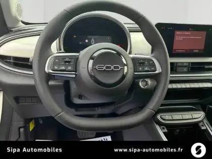 Photo 13 Fiat 600  T-Gen 3 1.2 Hybrid 145ch eDCT6