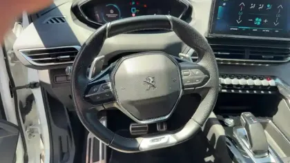 Photo 11 Peugeot 3008  Hybrid 225 e-EAT8