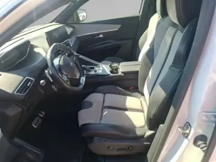 Photo 36 Peugeot 3008  Hybrid 225 e-EAT8