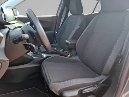 Photo 10 Peugeot 2008  PureTech 100 S&S BVM6