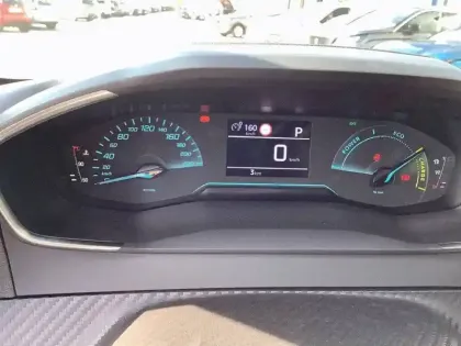 Photo 9 Peugeot 208  Hybrid 100 e-DCS6
