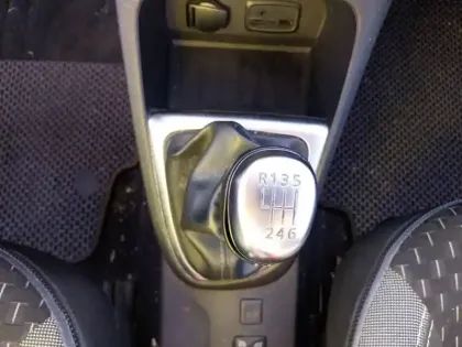 Photo 12 Renault Captur  TCe 130 FAP