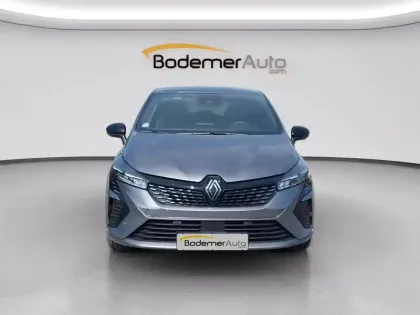 Photo 7 Renault Clio  E-Tech full hybrid 145