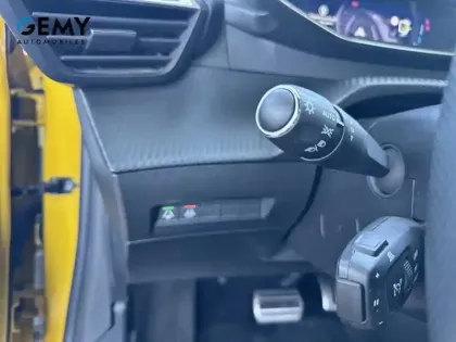 Photo 16 Peugeot 208  Electrique 50 kWh 136ch