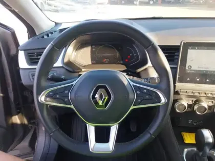 Photo 34 Renault Captur  E-Tech full hybrid 145