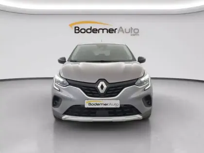 Photo 46 Renault Captur  E-Tech full hybrid 145