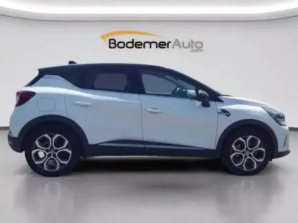 Photo 5 Renault Captur  E-Tech full hybrid 145