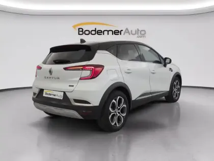 Photo 174 Renault Captur  E-Tech full hybrid 145