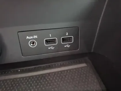 Photo 71 Renault Captur  E-Tech full hybrid 145