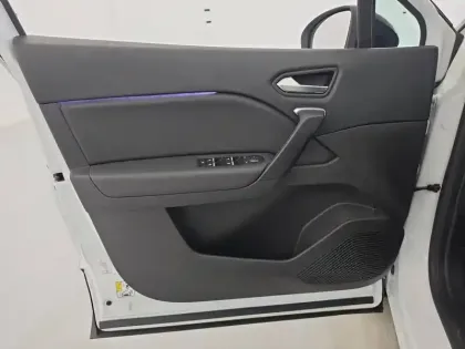 Photo 103 Renault Captur  E-Tech full hybrid 145