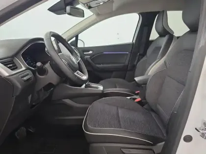Photo 463 Renault Captur  E-Tech full hybrid 145