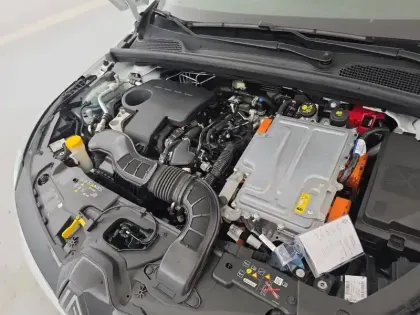 Photo 25 Renault Clio  E-Tech full hybrid 145 ch GSR2