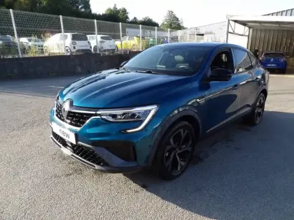 Photo 8 Renault Arkana  mild hybrid 140 EDC FAP - 22