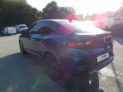 Photo 7 Renault Arkana  mild hybrid 140 EDC FAP - 22