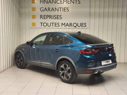 Photo 11 Renault Arkana  mild hybrid 140 EDC FAP - 22