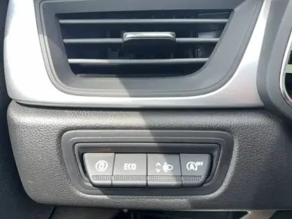 Photo 38 Renault Captur  TCe 90 ch