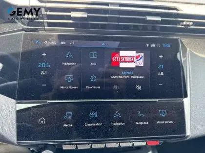 Photo 13 Peugeot 408  Hybrid 136 e-DCS6