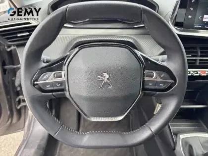 Photo 11 Peugeot 208  PureTech 75 S&S BVM5