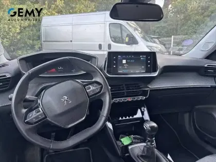 Photo 7 Peugeot 2008  PureTech 100 S&S BVM6