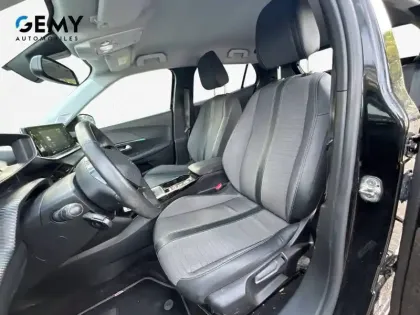 Photo 8 Peugeot 2008  PureTech 100 S&S BVM6