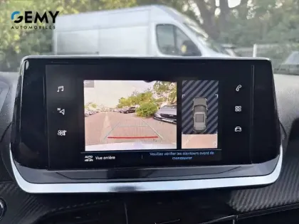 Photo 13 Peugeot 2008  PureTech 100 S&S BVM6