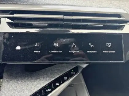 Photo 18 Peugeot 3008  Hybrid 145 e-DCS6