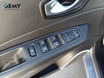 Photo 13 Renault Captur  dCi 90 Energy