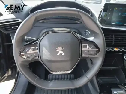 Photo 12 Peugeot 208  Electrique 50 kWh 136ch