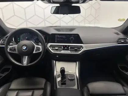 Photo 16 BMW Serie 4 Coupe 420d xDrive 190 ch BVA8