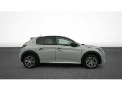 Photo 9 Peugeot 208  Electrique 50 kWh 136ch
