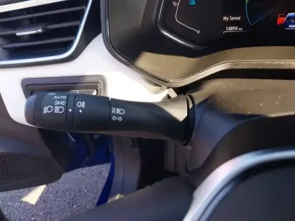 Photo 19 Renault Clio  E-Tech full hybrid 145