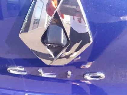 Photo 11 Renault Clio  E-Tech full hybrid 145