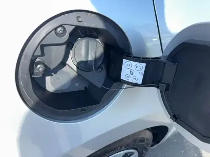 Photo 14 Renault Clio  E-Tech full hybrid 145