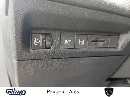 Photo 15 Peugeot 308  PHEV 180 e-EAT8