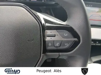 Photo 16 Peugeot 308  PHEV 180 e-EAT8