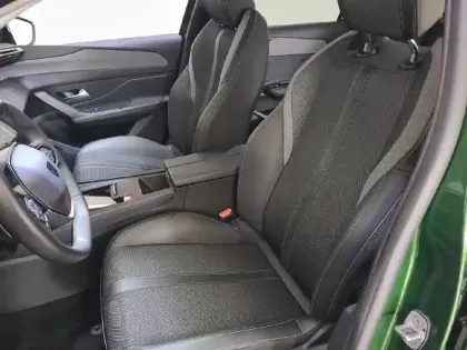Photo 13 Peugeot 308  PureTech 130ch S&S EAT8